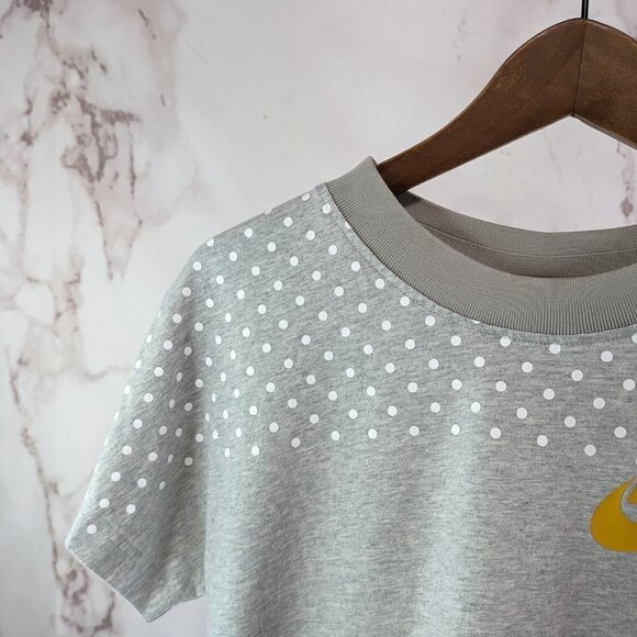 Nike T Shirt Women Small Gray Crop Tee Crop Polka Dot Yellow Short Sleeve 930539 - Picture 2 of 12